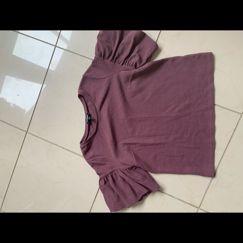 Express Short Sleeve Flowy Arms Shirt